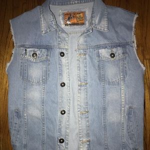 Men’s XL vintage rolling papers jean vest🔥